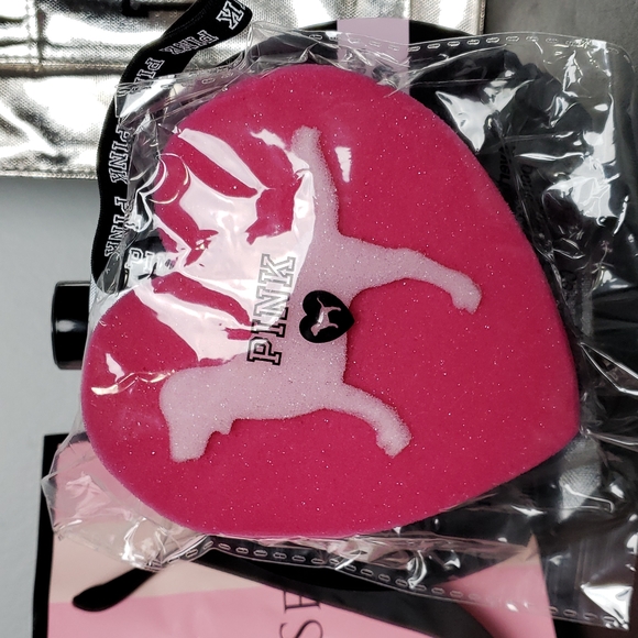 PINK by Victoria's Secret Bundle - Picture 3 of 5